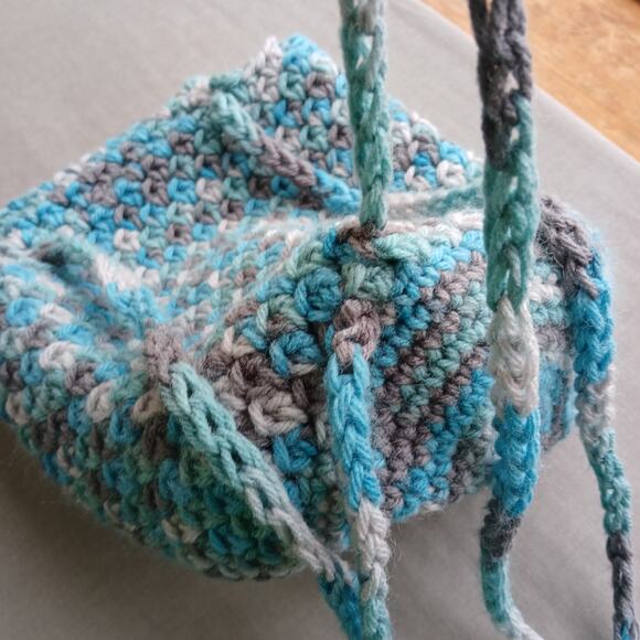 Icelandic Crochet Drawstring Mini Backpack Purse Bag blue grey handmade unlined - Picture 8 of 12